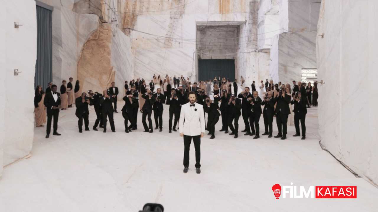 Görkemli Bir Gürültü Ama Boş Bir Mesaj: Romain Gavras’ın Yeni Filmi Sacrifice İncelemesi Romain Gavras'ın Yeni Filmi Sacrifice İncelemesi