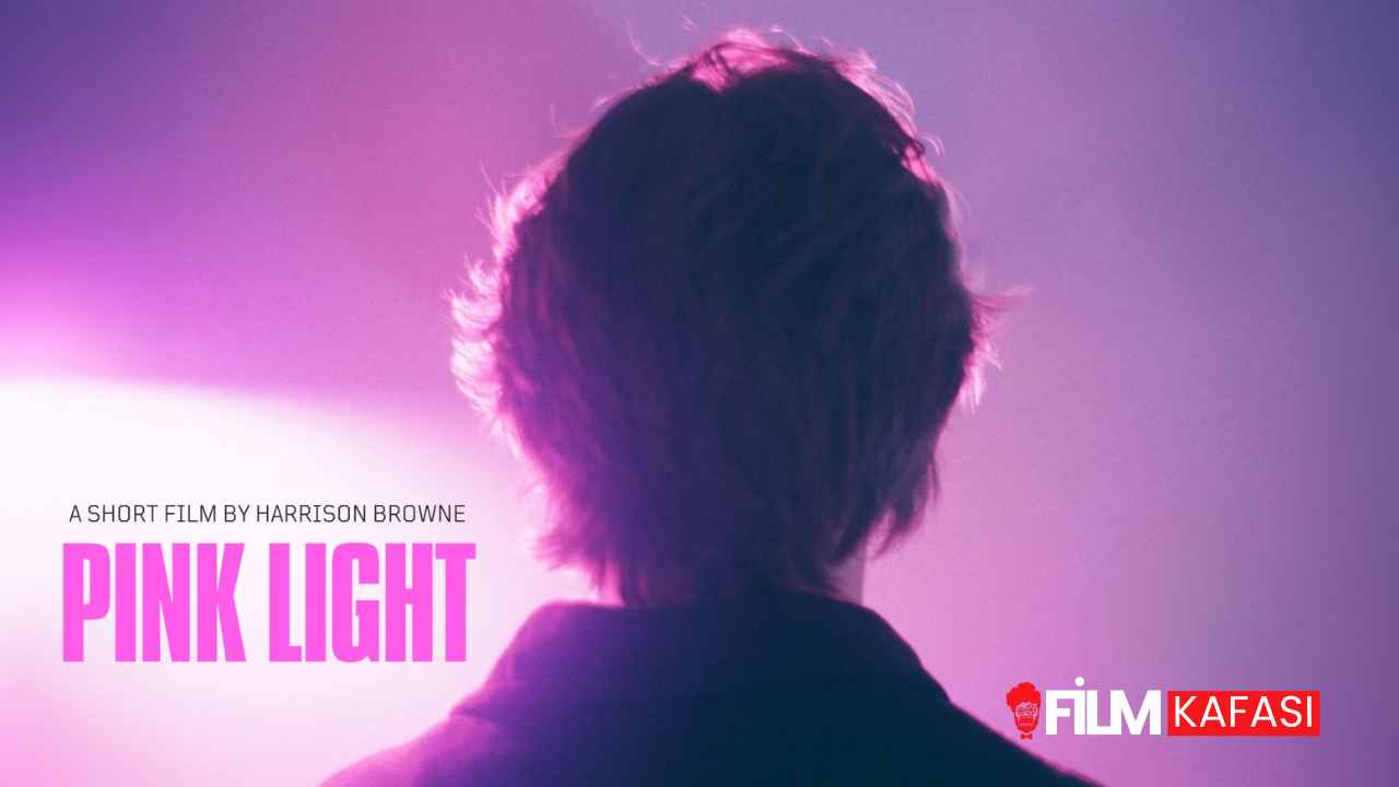 Tarihin İlk Trans Profesyonel Hokey Oyuncusundan Bir “İnsanlaştırma” Filmi: Pink Light Tarihin İlk Trans Profesyonel Hokey Oyuncusundan Bir "İnsanlaştırma" Filmi: Pink Light
